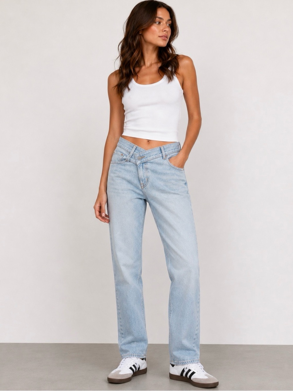 American Eagle Strigid Crossover Waist Straight Leg Jeans Size 4
